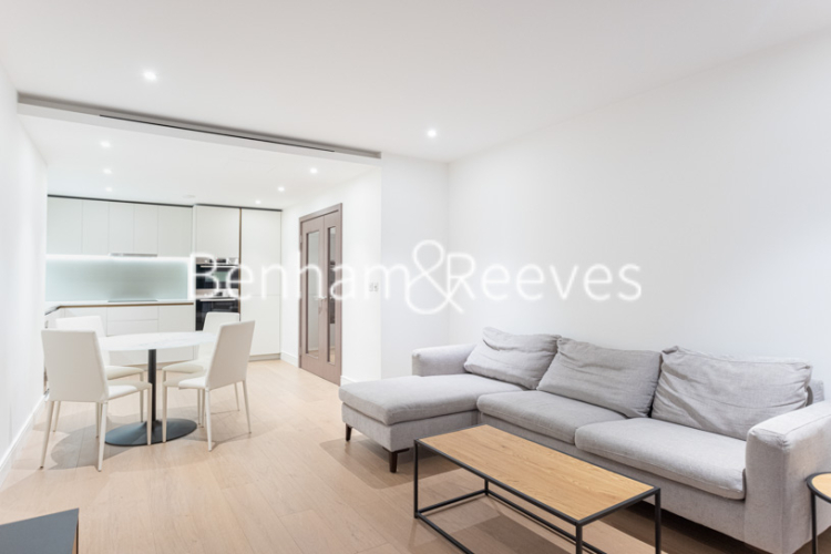 2  bedrooms flat to rent in Faulkner House, Hammersmith, W6-image 1