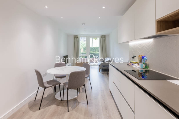 2 bedrooms flat to rent in Beaulieu House, Hammersmith, W6-image 2