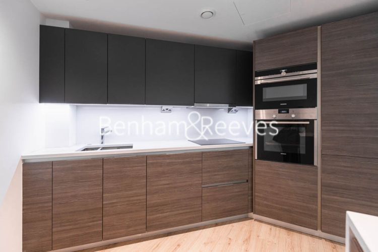 2 bedrooms flat to rent in Lancaster House, Hammermsmith, W6-image 2