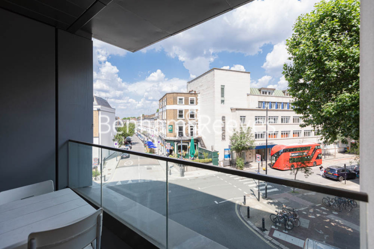 2  bedrooms flat to rent in Lancaster House, Hammermsmith, W6-image 6