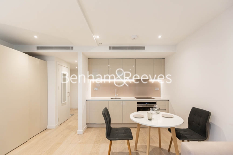 Studio flat to rent in Albion Court, Hammersmith, W6-image 13