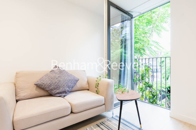 Studio flat to rent in Albion Court, Hammersmith, W6-image 23