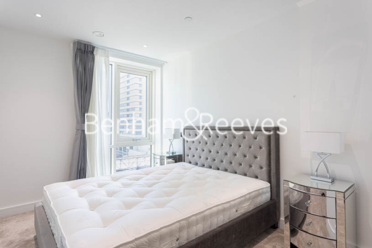 2  bedrooms flat to rent in Matcham House, Hammersmith, W6-image 3