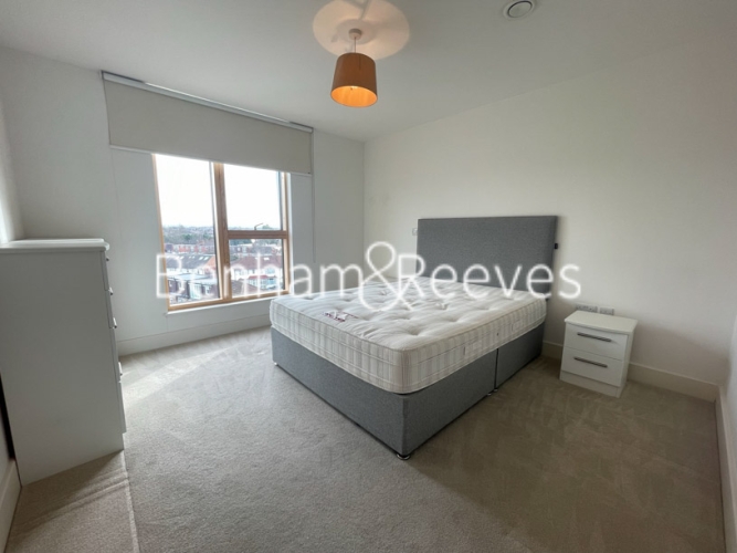 2 bedrooms flat to rent in Colliers wood, Cavendish Road, SW19-image 3