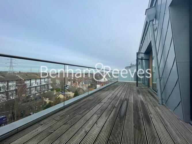 2 bedrooms flat to rent in Colliers wood, Cavendish Road, SW19-image 10