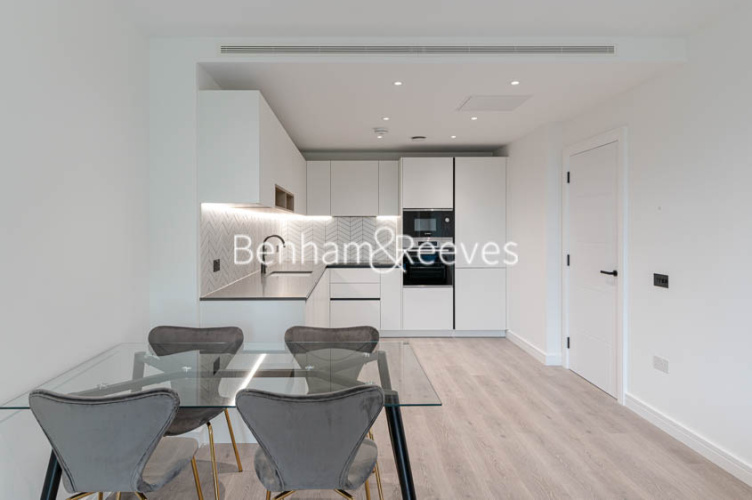 2  bedrooms flat to rent in Glenthorne Road, Hammersmith, W6-image 2