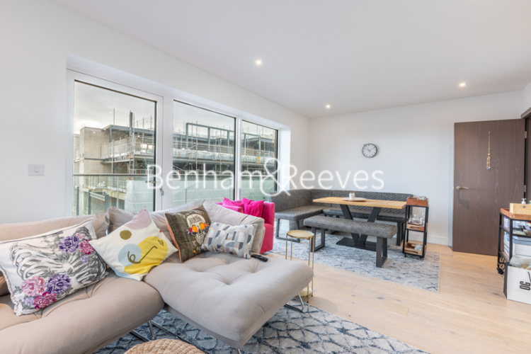 2  bedrooms flat to rent in Tierney Lane, Hammersmith, W6-image 1