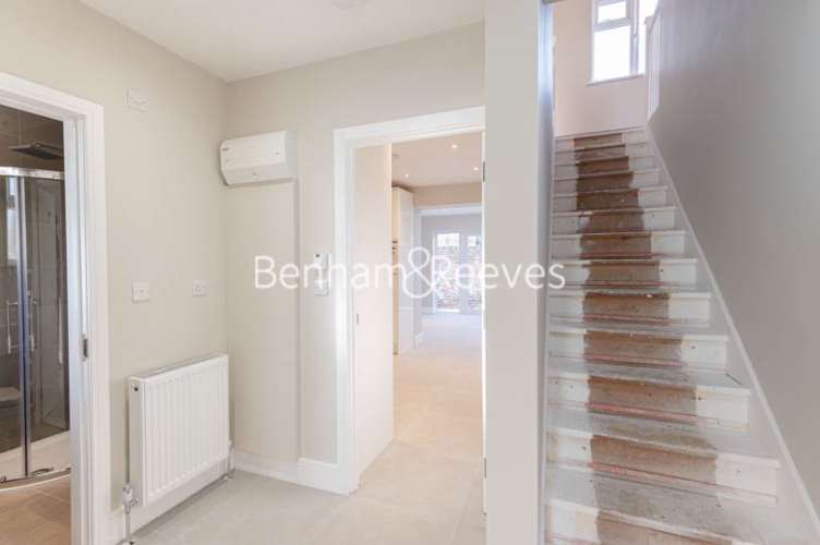 4  bedrooms house to rent in Chancellor Road, Hammersmith, W6-image 12