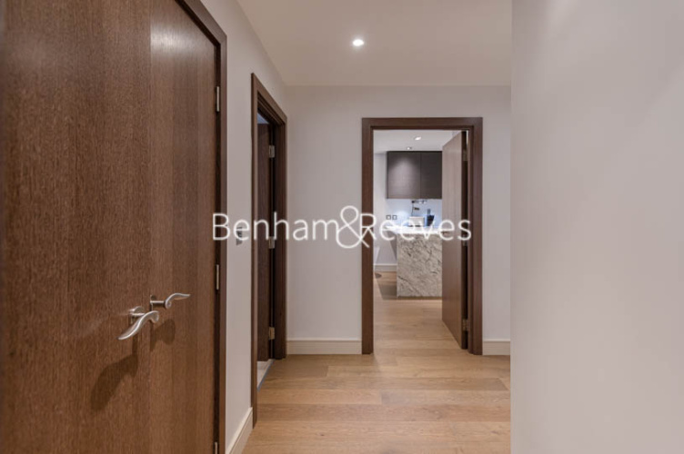 2  bedrooms flat to rent in Parrs Way, Hammersmith, W6-image 12