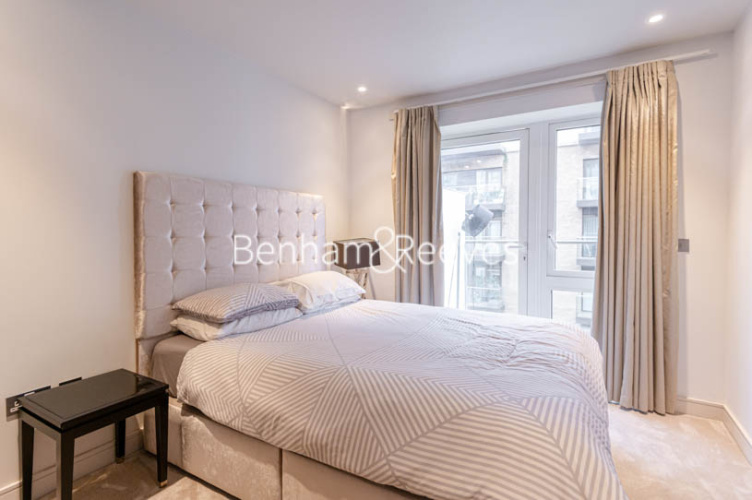 2  bedrooms flat to rent in Parrs Way, Hammersmith, W6-image 13