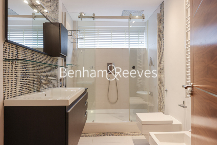 6  bedrooms house to rent in Lord Chancellor Walk, Kingston Upon Thames, KT2-image 10