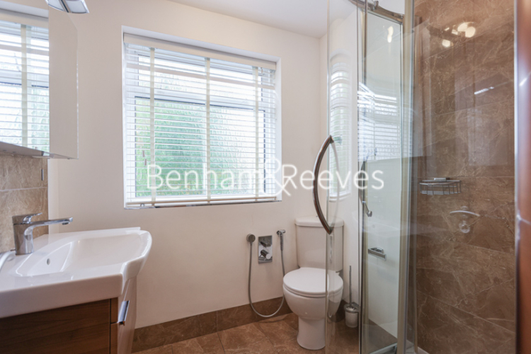 6 bedrooms house to rent in Lord Chancellor Walk, Kingston Upon Thames, KT2-image 15