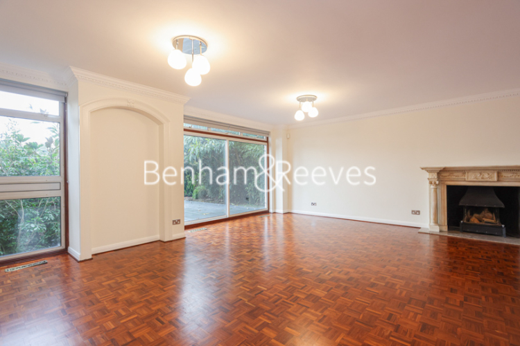 6 bedrooms house to rent in Lord Chancellor Walk, Kingston Upon Thames, KT2-image 19