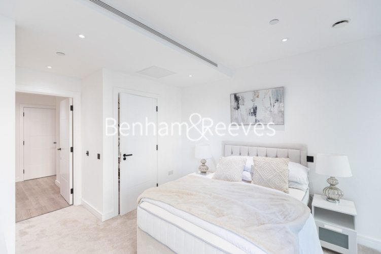 3  bedrooms flat to rent in Matcham House, 21 Glenthorne Road, W6-image 3