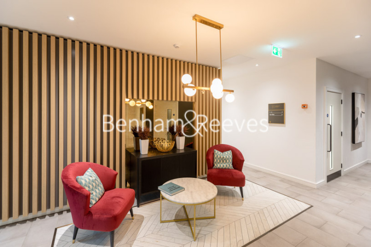 3  bedrooms flat to rent in Matcham House, 21 Glenthorne Road, W6-image 15