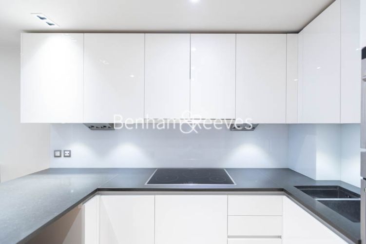 1 bedroom flat to rent in Parr's Way, Hammersmith, W6-image 2