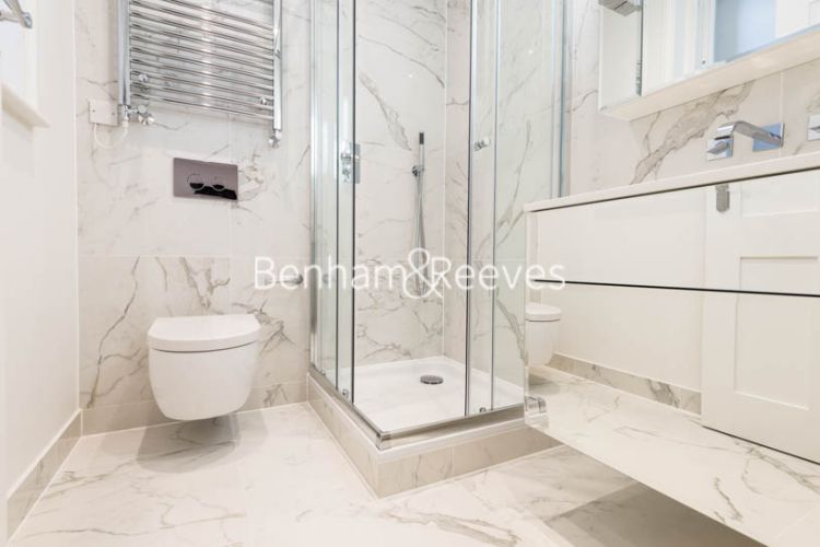 3 bedrooms flat to rent in Hamlet Garden, Hammersmith, W6-image 13