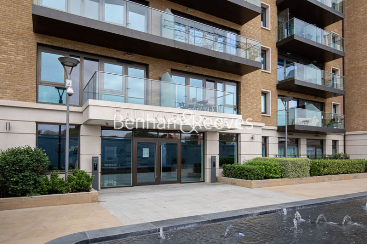 2  bedrooms flat to rent in Faulkner House, Tierney Lane, W6-image 17