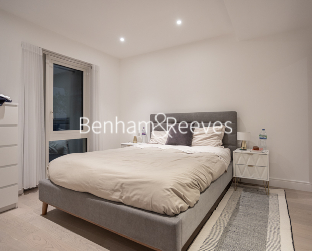 2  bedrooms flat to rent in Faulkner House, Tierney Lane, W6-image 3