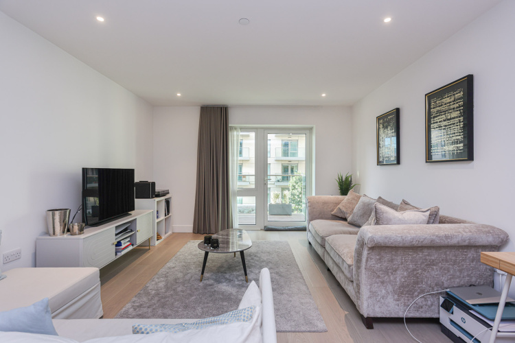 2  bedrooms flat to rent in Tierney Lane, Hammersmith, W6-image 1