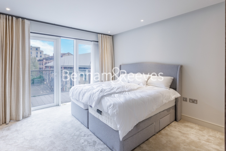 2  bedrooms flat to rent in Distillery Wharf, Tierney Lane, W6-image 3