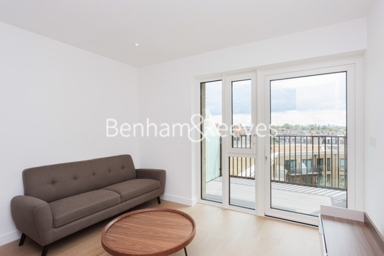 1 bedroom flat to rent in Holland House, Parrs Way, W6-image 11
