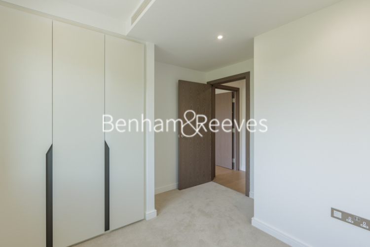 2  bedrooms flat to rent in Holland Court, Fulham Reach, W6-image 10