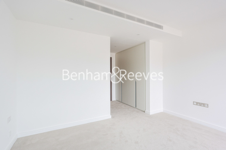 2  bedrooms flat to rent in Holland House, Parrs Way, W6-image 19
