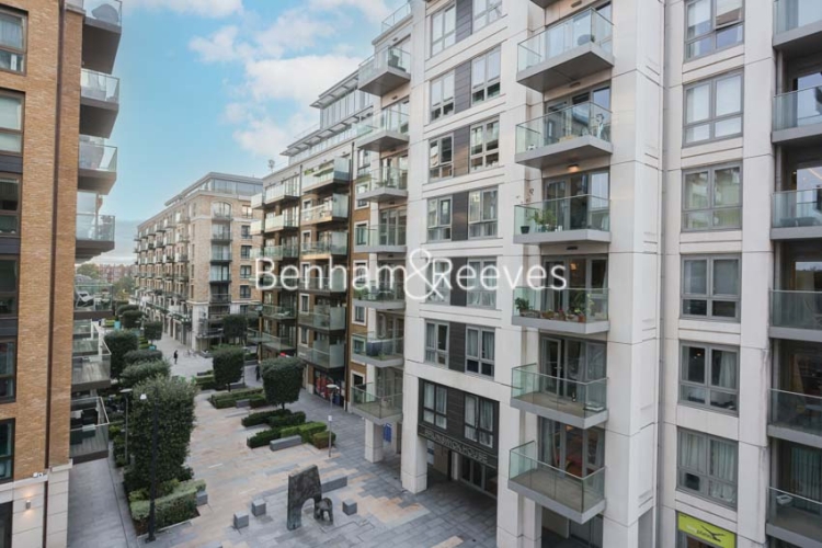 2  bedrooms flat to rent in Holland House, Parrs Way, W6-image 11