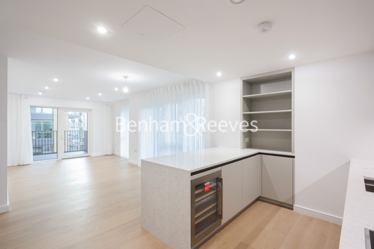 2 bedrooms flat to rent in Holland House, Parrs Way, W6-image 13