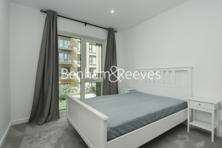 1  bedroom flat to rent in Merrivale Terrace, Distillery Road, SW6-image 3