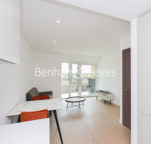 1  bedroom flat to rent in Holland House, Parrs Way, W6-image 21