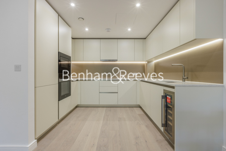 2  bedrooms flat to rent in Distillery Road, Hammersmith, W6-image 2
