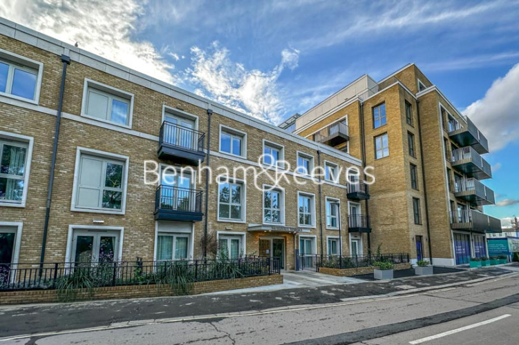2  bedrooms flat to rent in Distillery Road, Hammersmith, W6-image 6