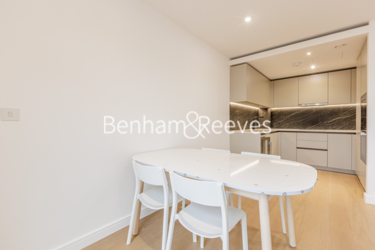 1 bedroom flat to rent in Parrs Way, Hammersmith, W6-image 7