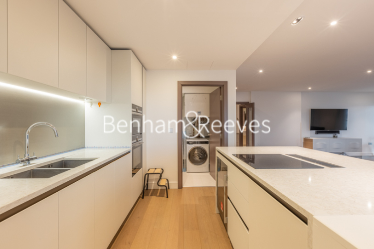 3  bedrooms flat to rent in Tierney Lane, Hammersmith, W6-image 2