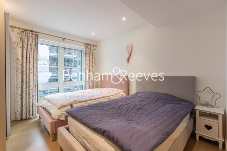 3  bedrooms flat to rent in Tierney Lane, Hammersmith, W6-image 8