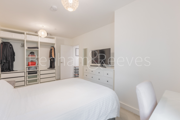 2 bedrooms flat to rent in Glenthorne Road, Hammersmith, W6-image 13