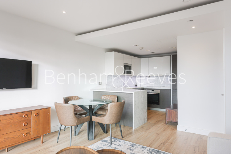 1 bedroom flat to rent in Beadon Road, Hammersmith, W6-image 3