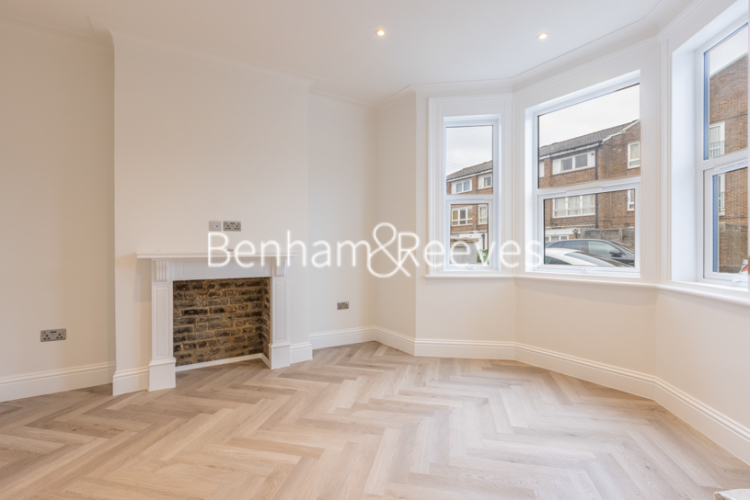 4 bedrooms house to rent in Everington Street, Hammersmith, W6-image 6