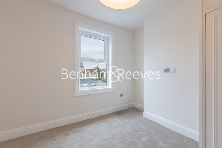 4 bedrooms house to rent in Everington Street, Hammersmith, W6-image 8