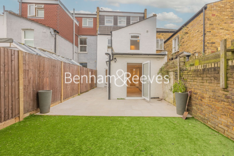 4 bedrooms house to rent in Everington Street, Hammersmith, W6-image 15