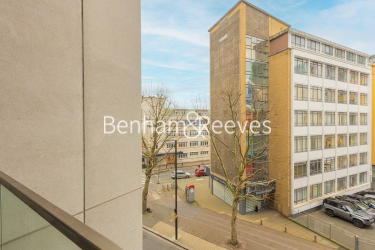 2 bedrooms flat to rent in Marquis House, Glenthorne Road, W6-image 5