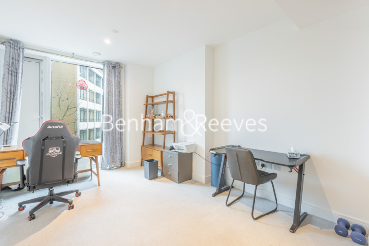 2 bedrooms flat to rent in Marquis House, Glenthorne Road, W6-image 12