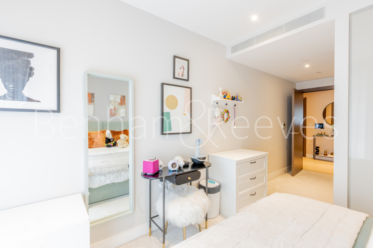 2  bedrooms flat to rent in Hamilton House, Parr's Way, W6-image 18