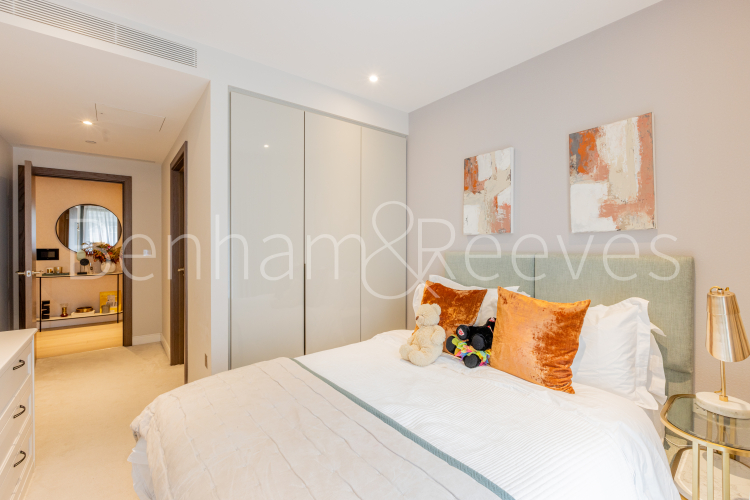 2  bedrooms flat to rent in Hamilton House, Parr's Way, W6-image 25