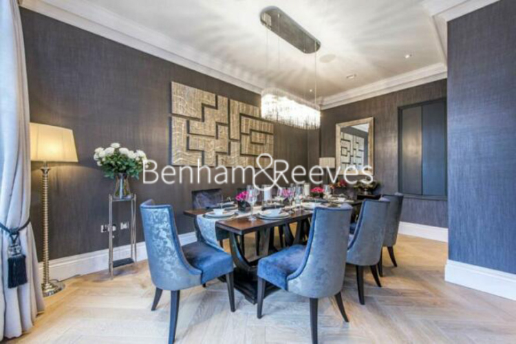 5  bedrooms house to rent in Copse Hill, Hammersmith, SW20-image 11