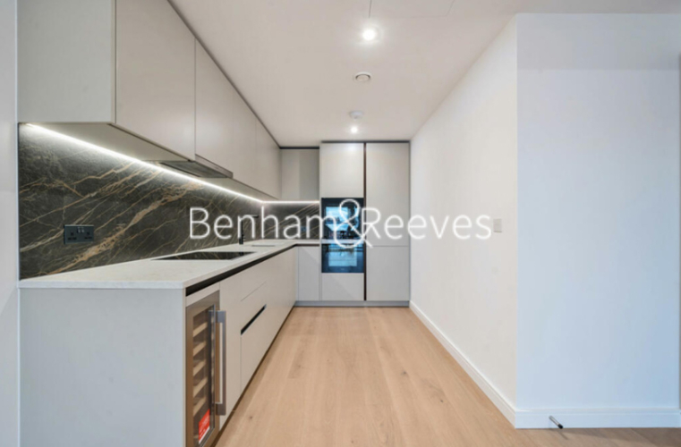 2  bedrooms flat to rent in Holland House, Parrs Way, W6-image 2