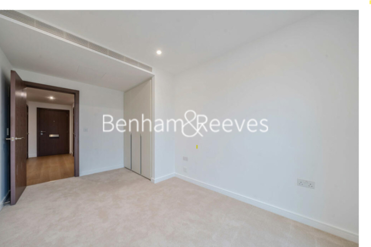 2  bedrooms flat to rent in Holland House, Parrs Way, W6-image 4