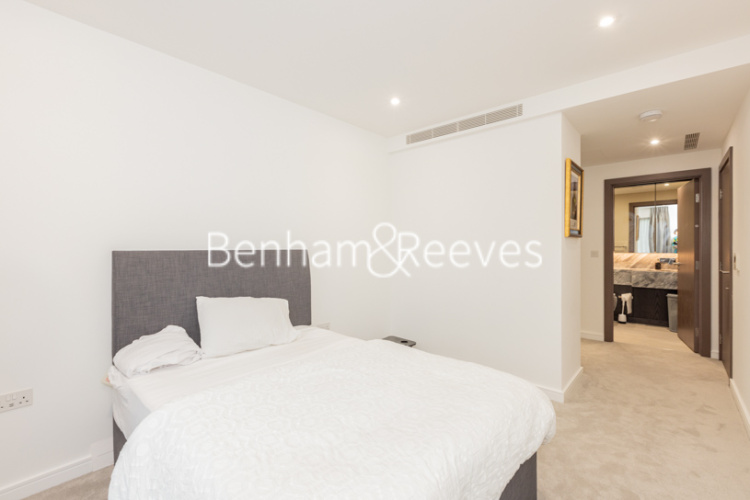 2  bedrooms flat to rent in Holland House, Parr's Way, W6-image 16